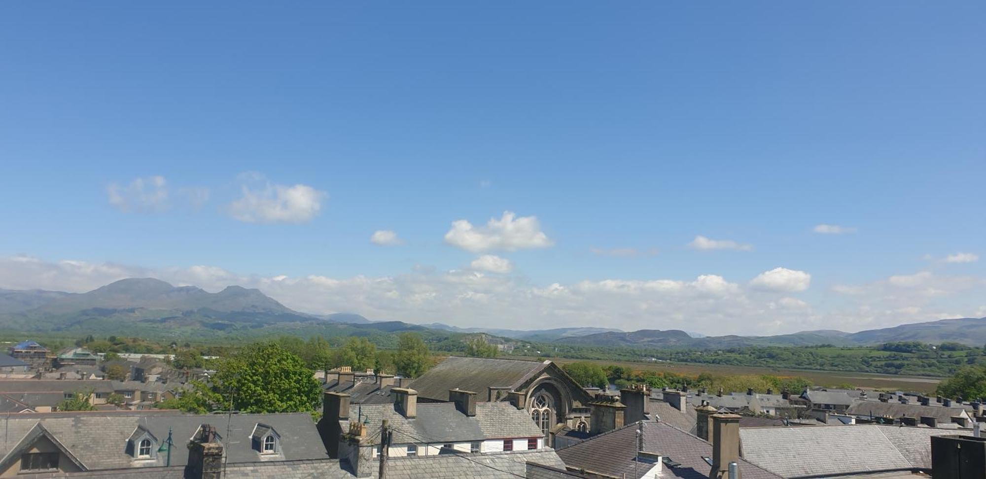 Holiday home Porthmadog, Sleeps 11, 5 Bedrooms, 5 Bathrooms, Mountain Views