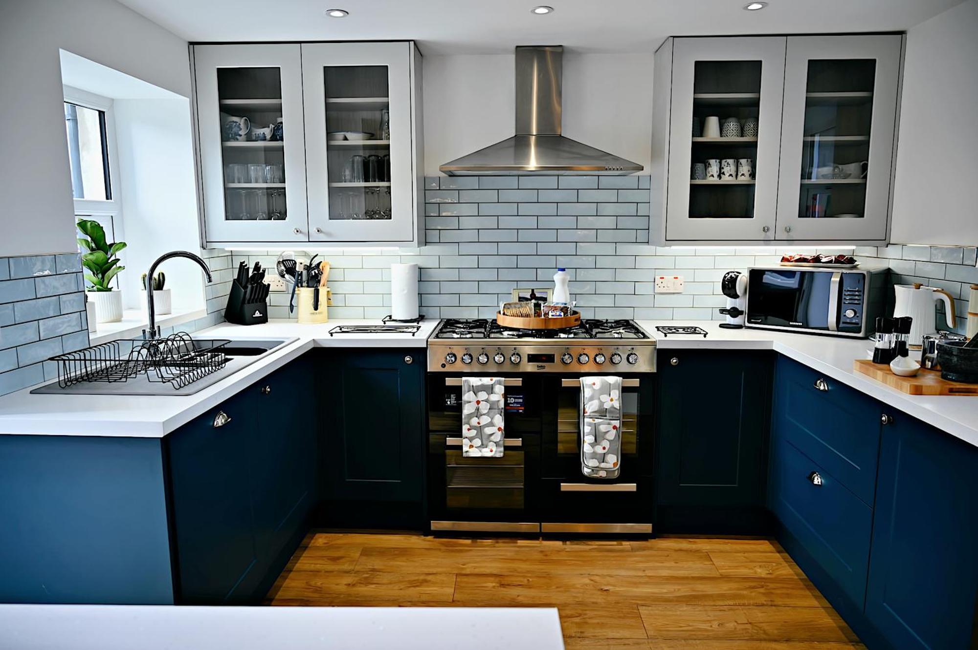 Holiday home Porthmadog, Sleeps 11, 5 Bedrooms, 5 Bathrooms, Mountain Views