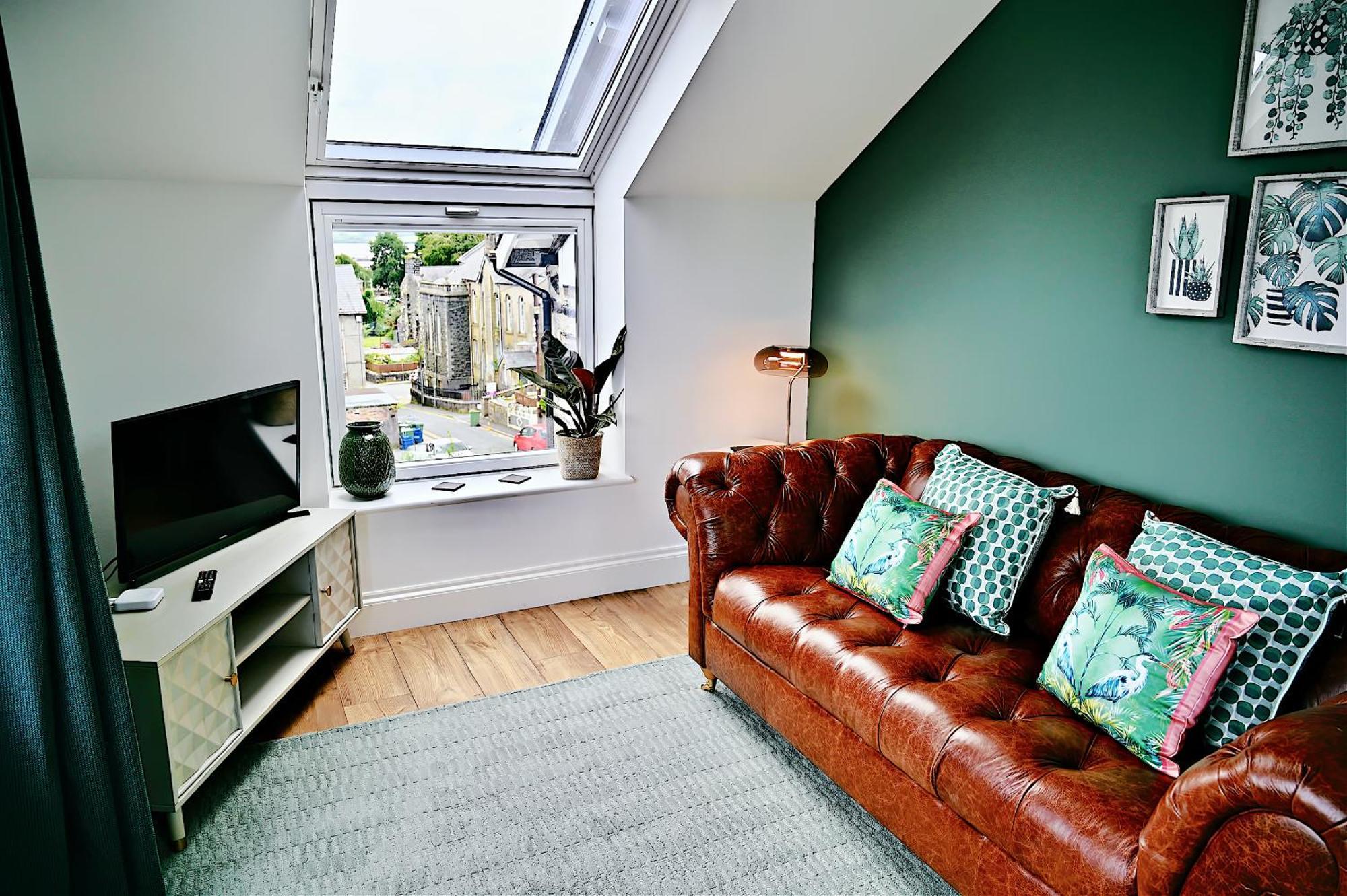 Holiday home Porthmadog, Sleeps 11, 5 Bedrooms, 5 Bathrooms, Mountain Views Porthmadog