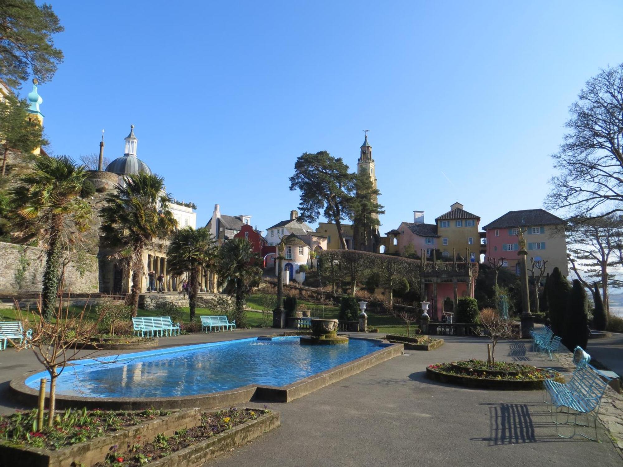 Porthmadog, Sleeps 11, 5 Bedrooms, 5 Bathrooms, Mountain Views Porthmadog