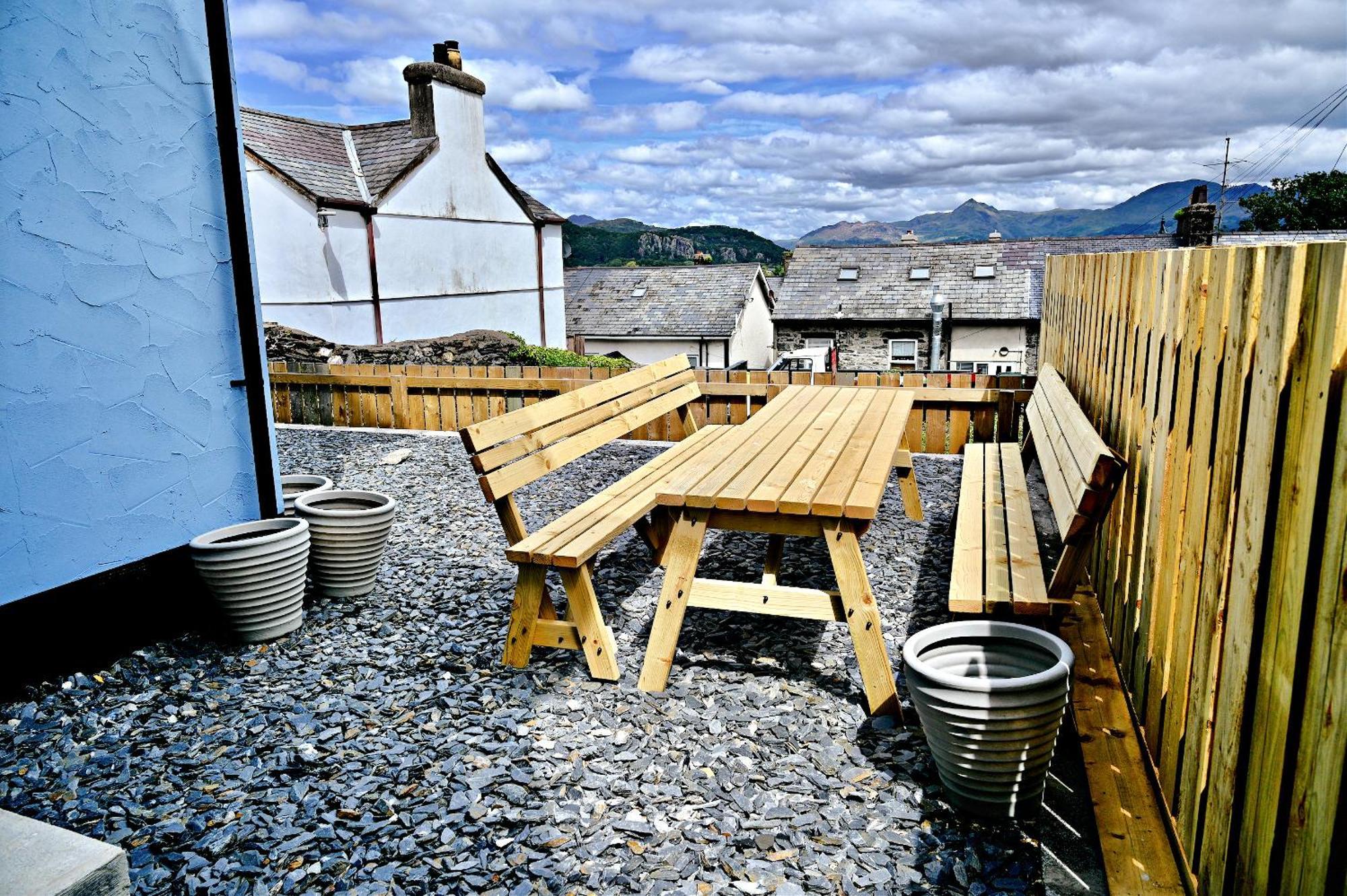 Holiday home Porthmadog, Sleeps 11, 5 Bedrooms, 5 Bathrooms, Mountain Views *